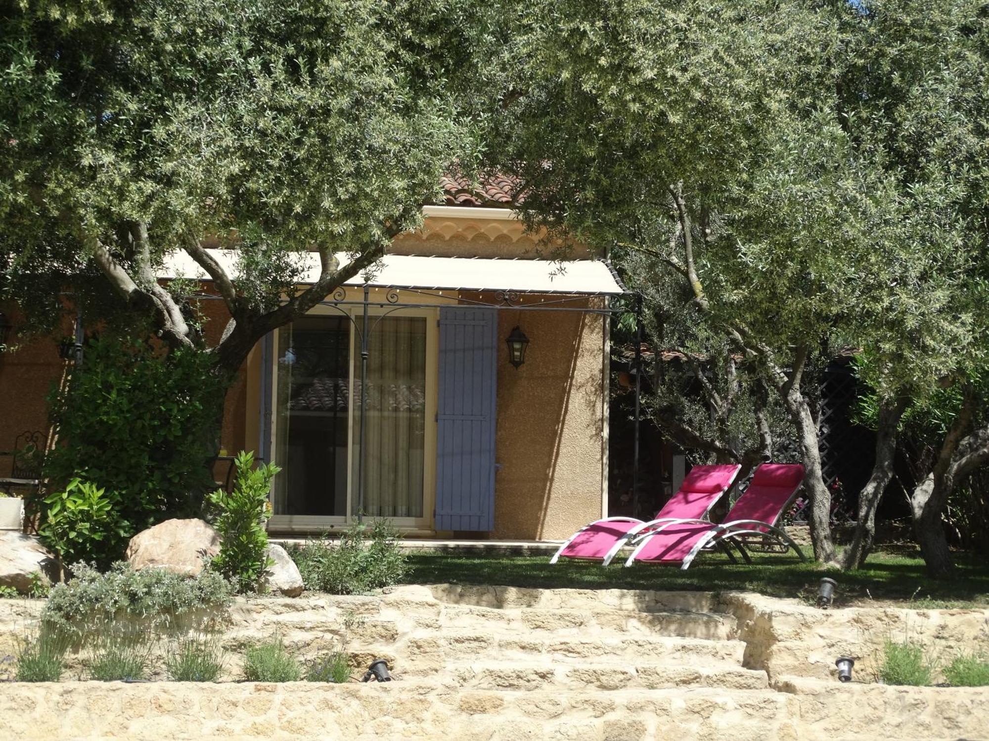 En Le Clos De La Cerise Apartment *