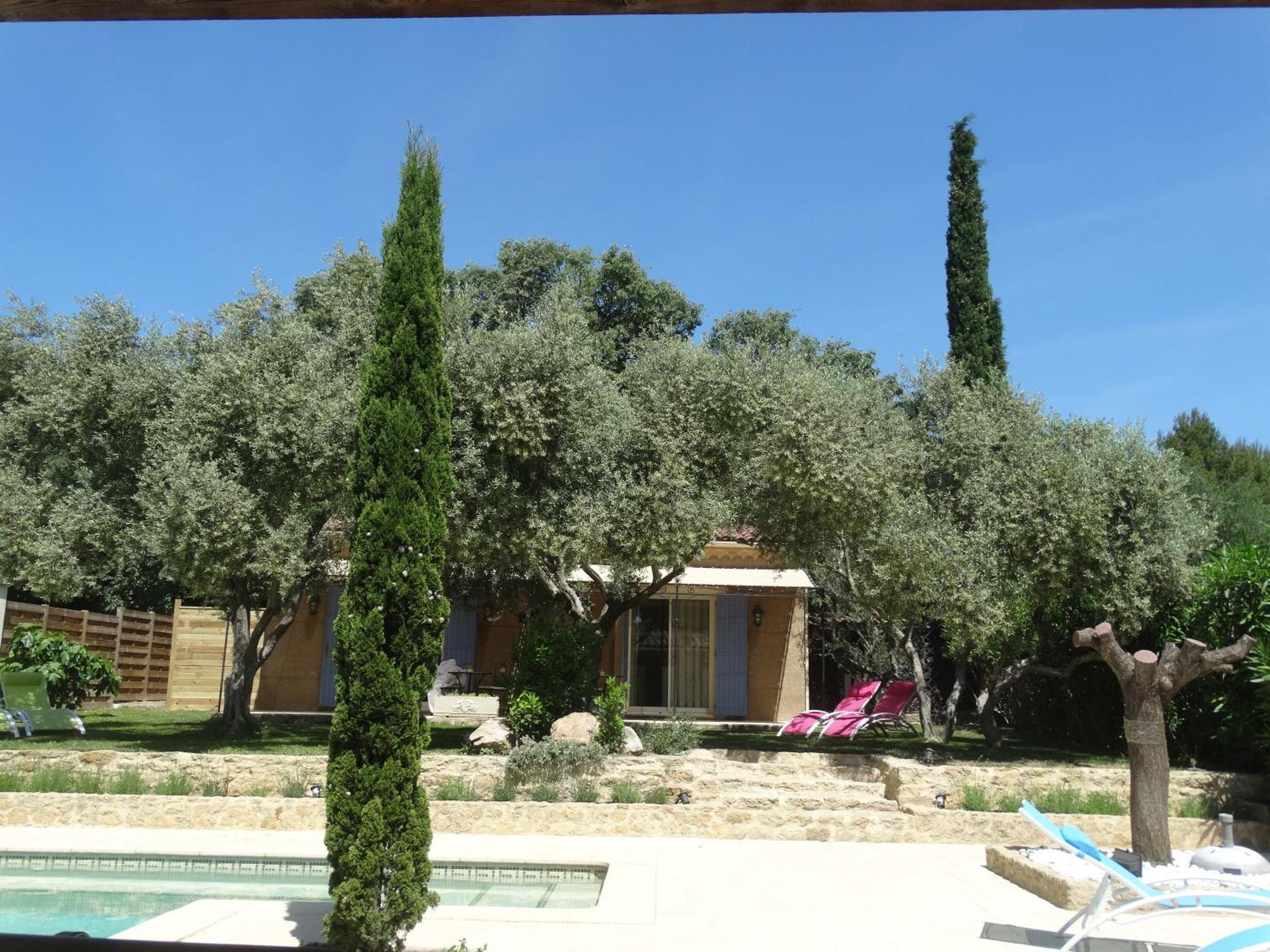 En Le Clos De La Cerise
